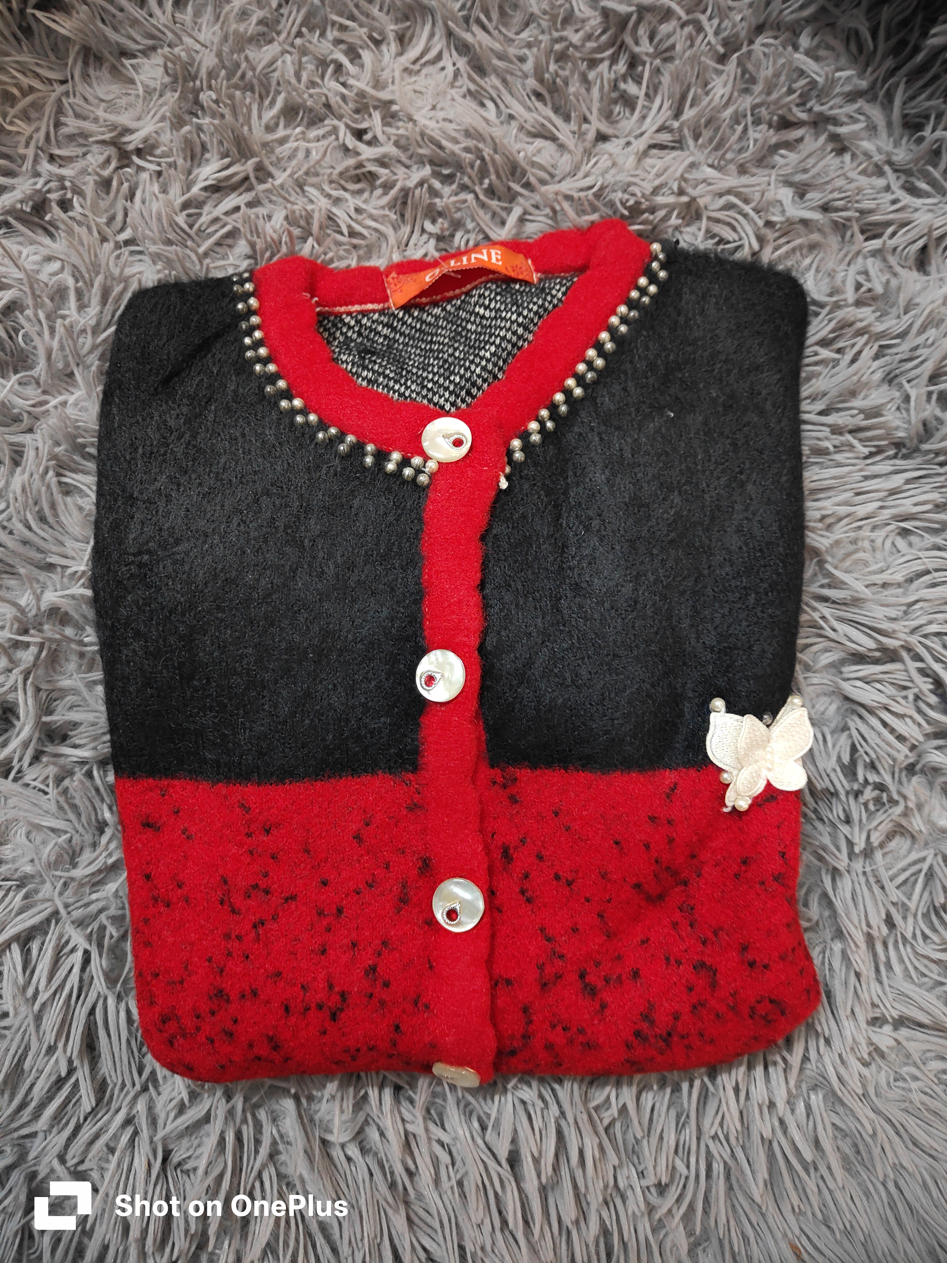Women woolen sweater 