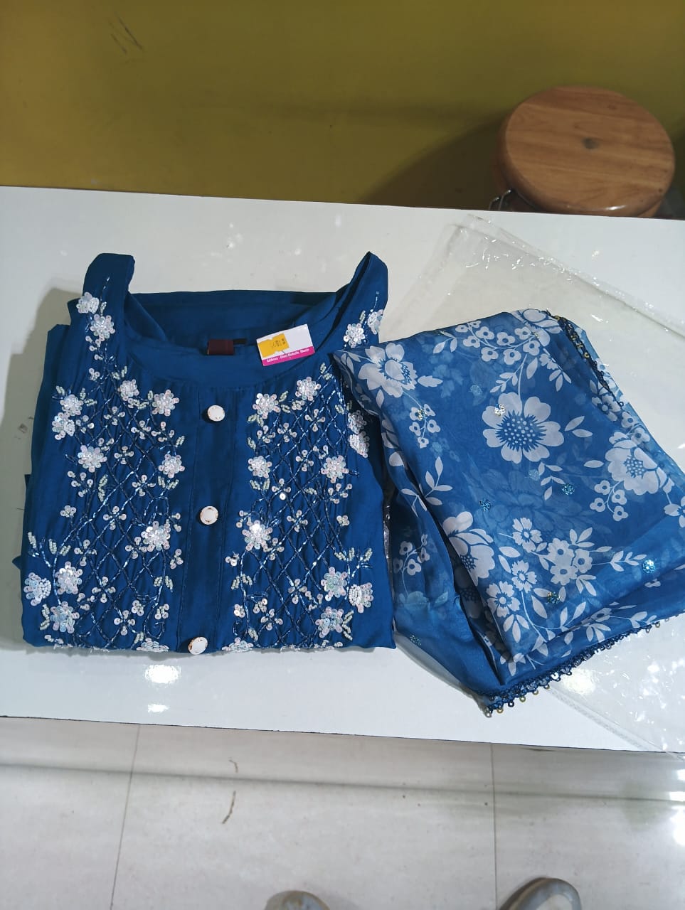 product-details