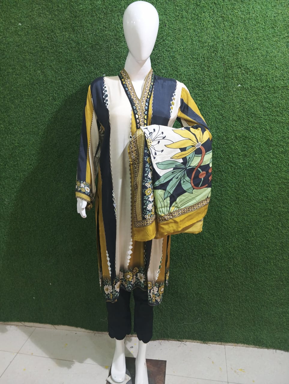 product-details