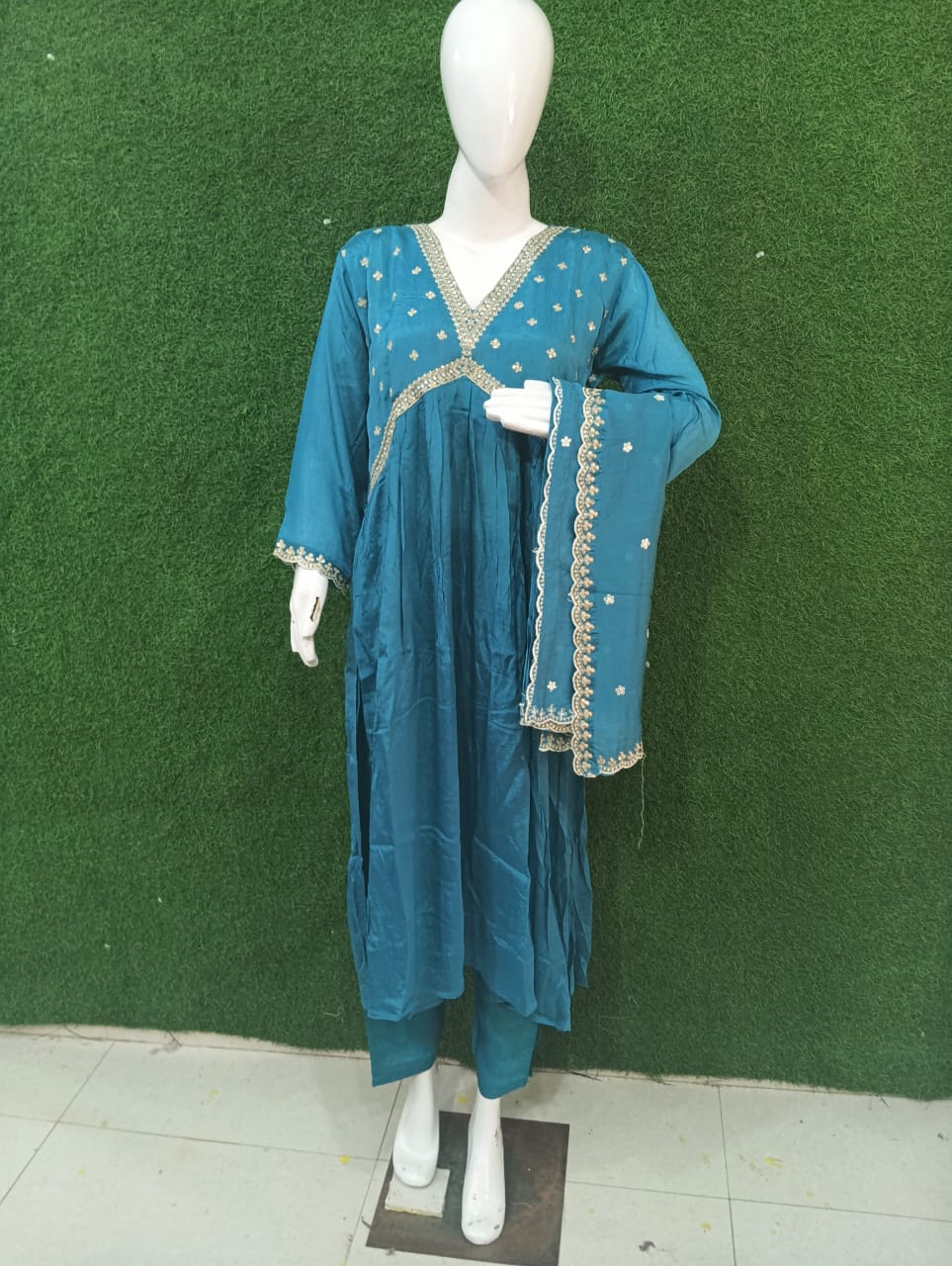 product-details